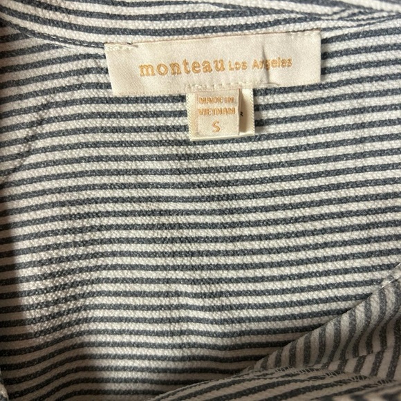 Monteau Los Angeles Women’s Grey and White Striped Peplum V neck Top size S - Picture 4 of 7